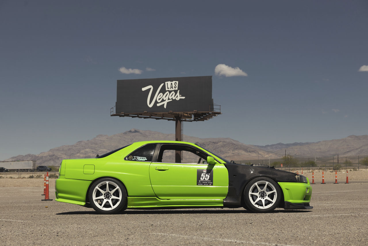 2000 Nissan Skyline - Motegi BATTLE - White | Motegi Wheels